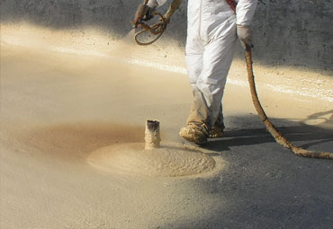 What are the benefits to spray foam roofing in Quebec?